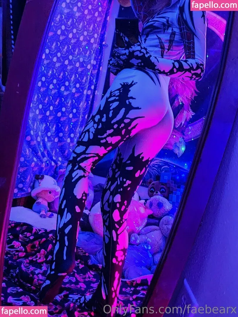 faebearx Onlyfans Photo Gallery 