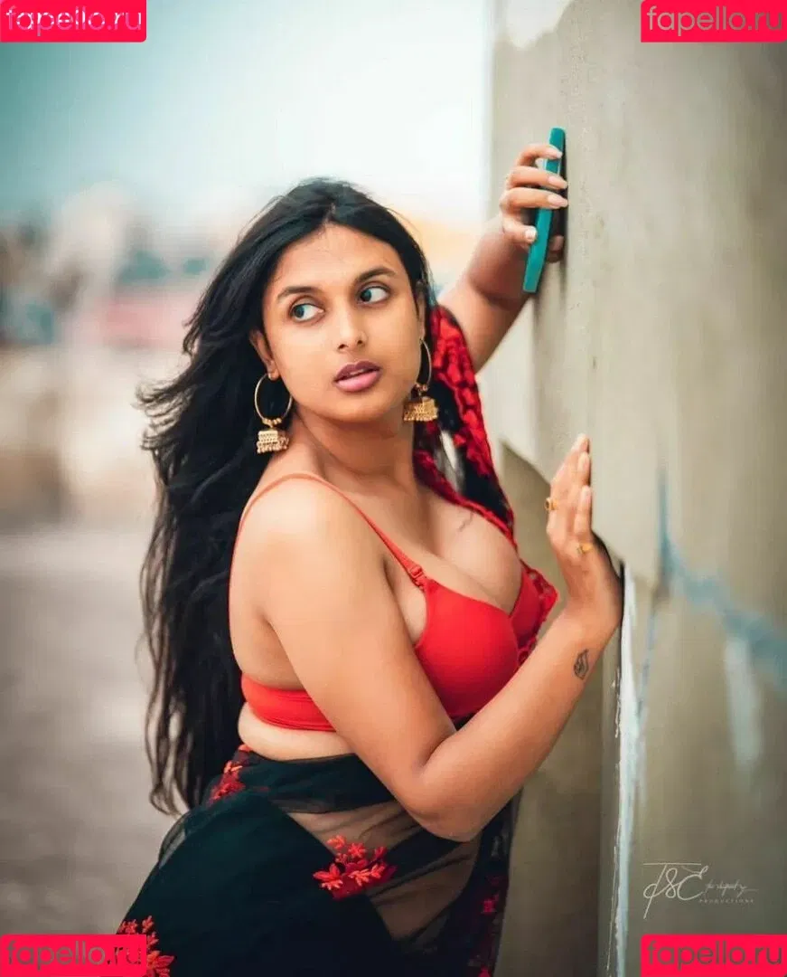 Yajna Seni Onlyfans Photo Gallery 