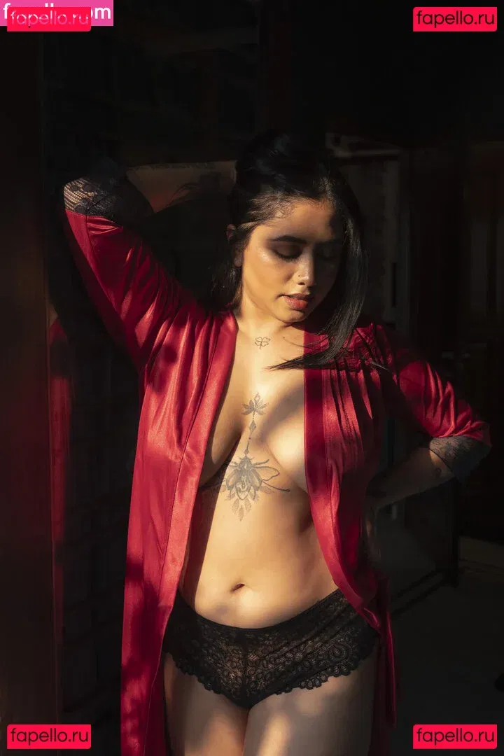 Yajna Seni Onlyfans Photo Gallery 