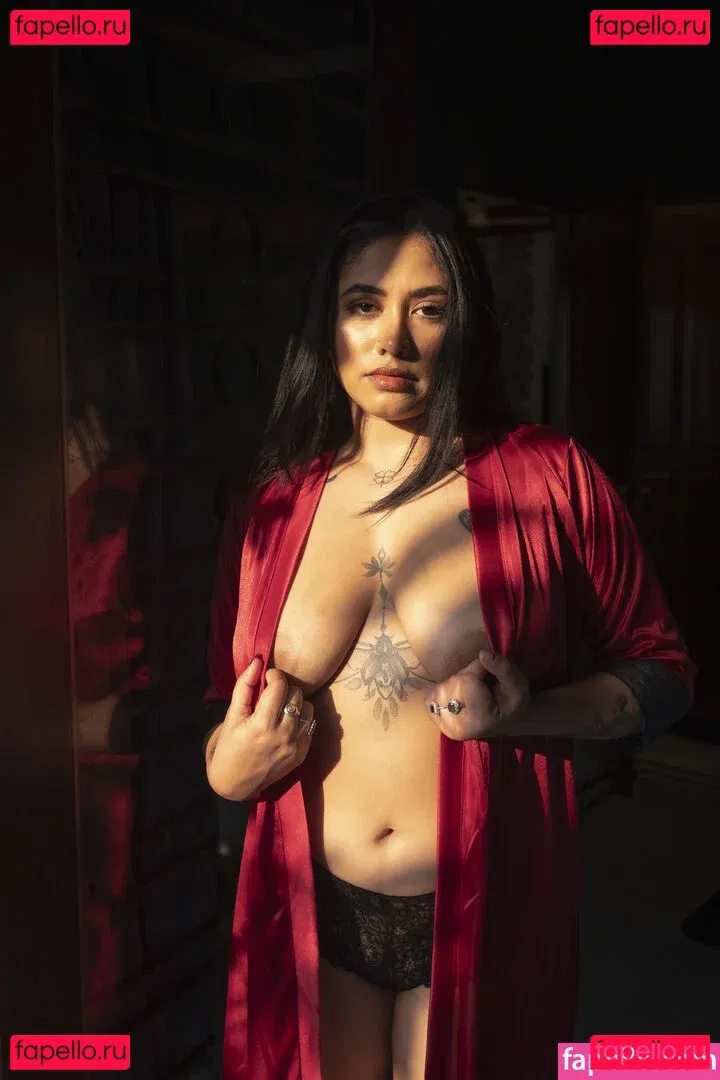 Yajna Seni Onlyfans Photo Gallery 