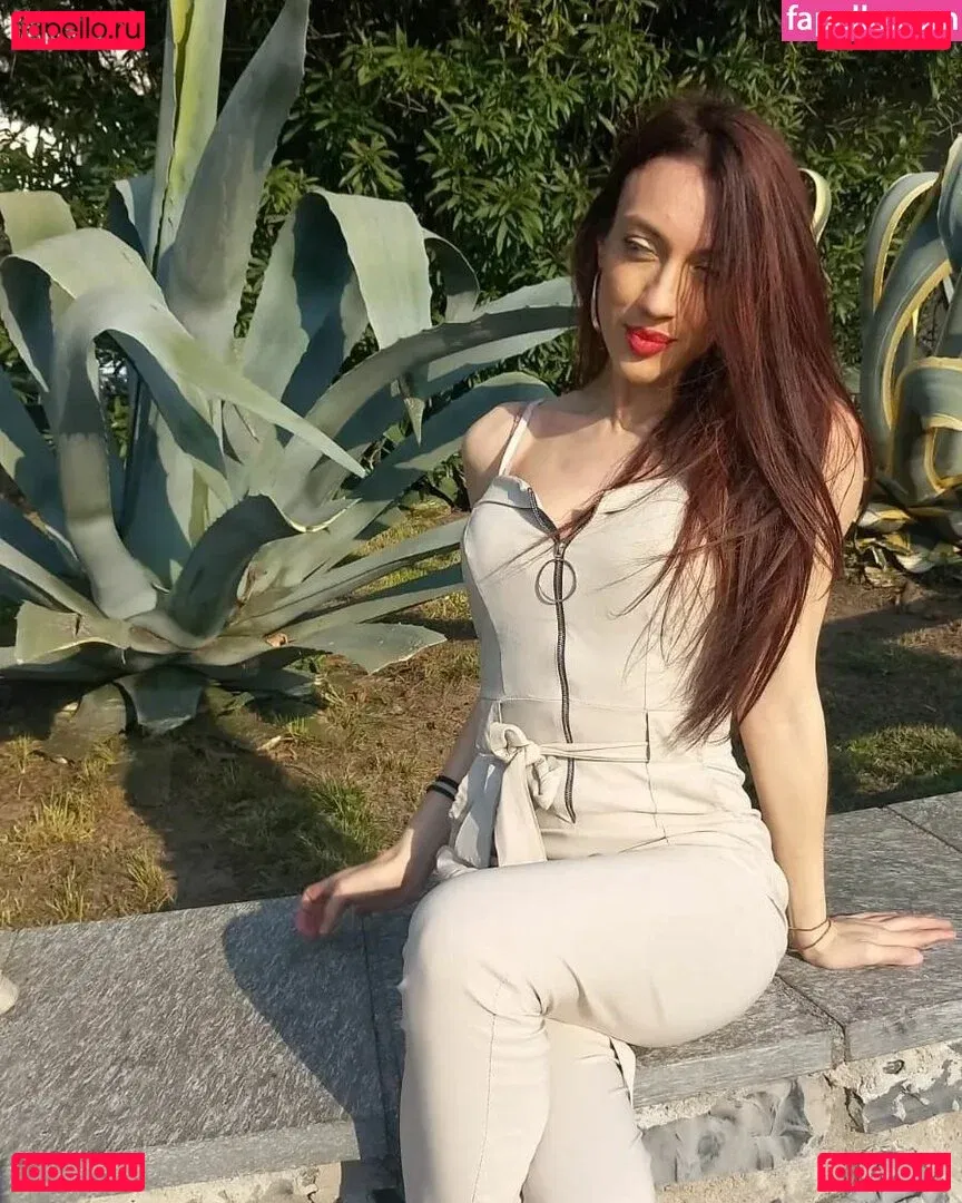 Martina Amoro Onlyfans Photo Gallery 