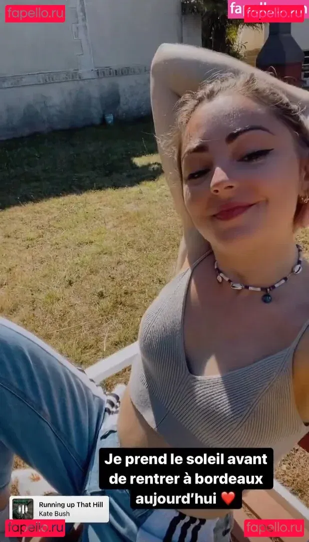 Roxane ASMR Onlyfans Photo Gallery 