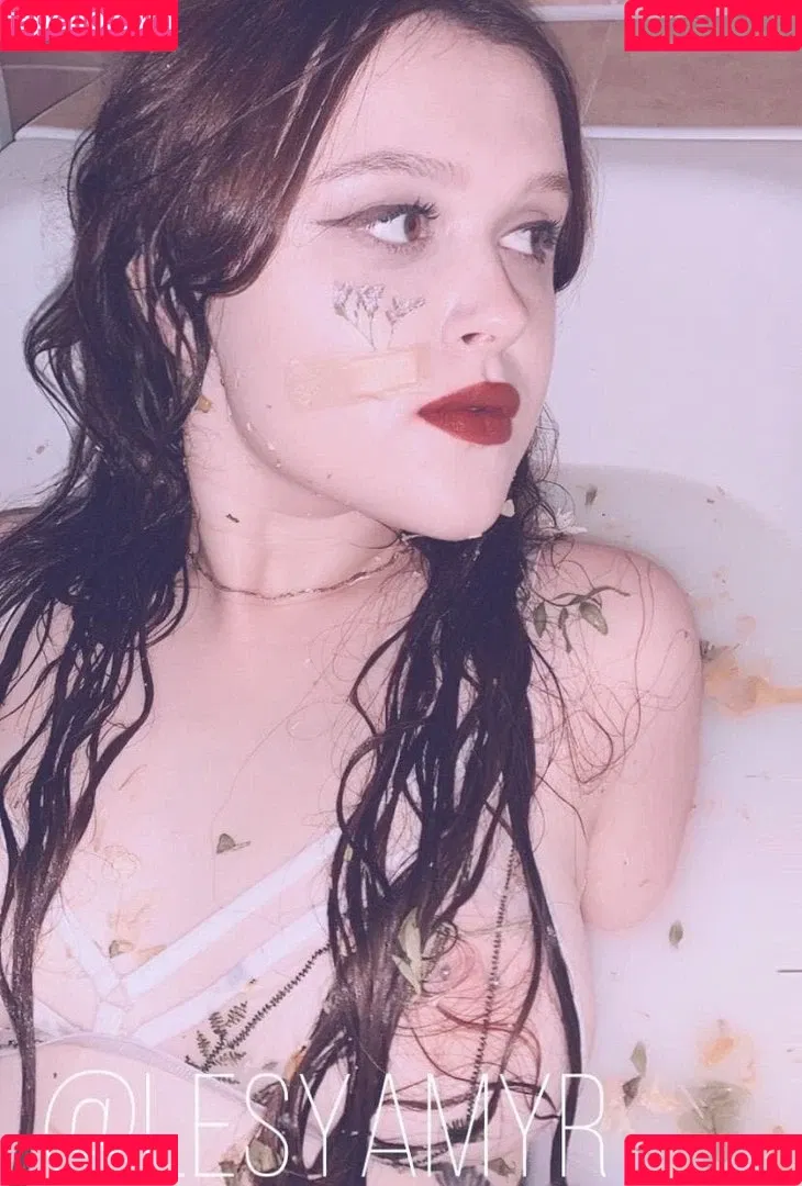 Devochka Askorbinka Onlyfans Photo Gallery 