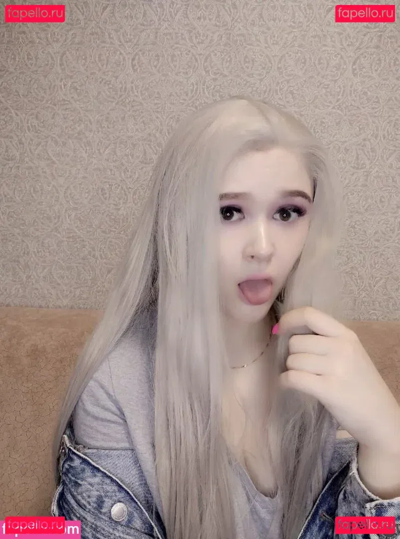 Devochka Askorbinka Onlyfans Photo Gallery 