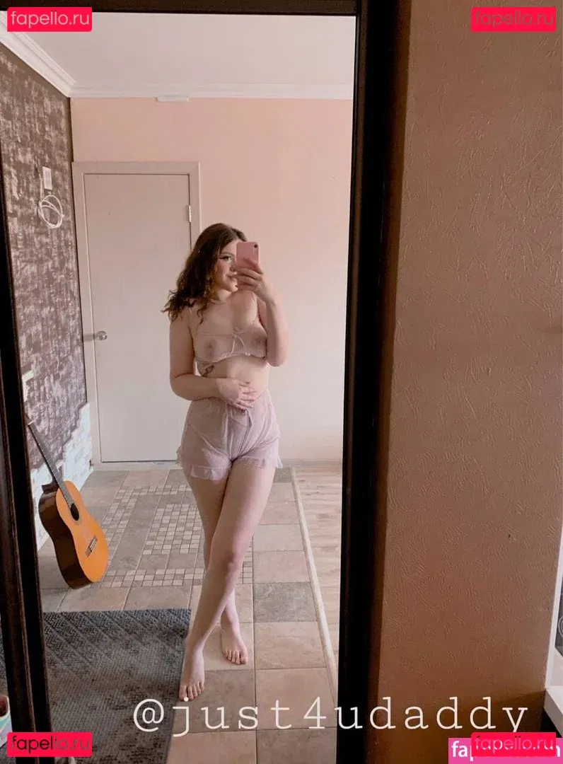 Devochka Askorbinka Onlyfans Photo Gallery 