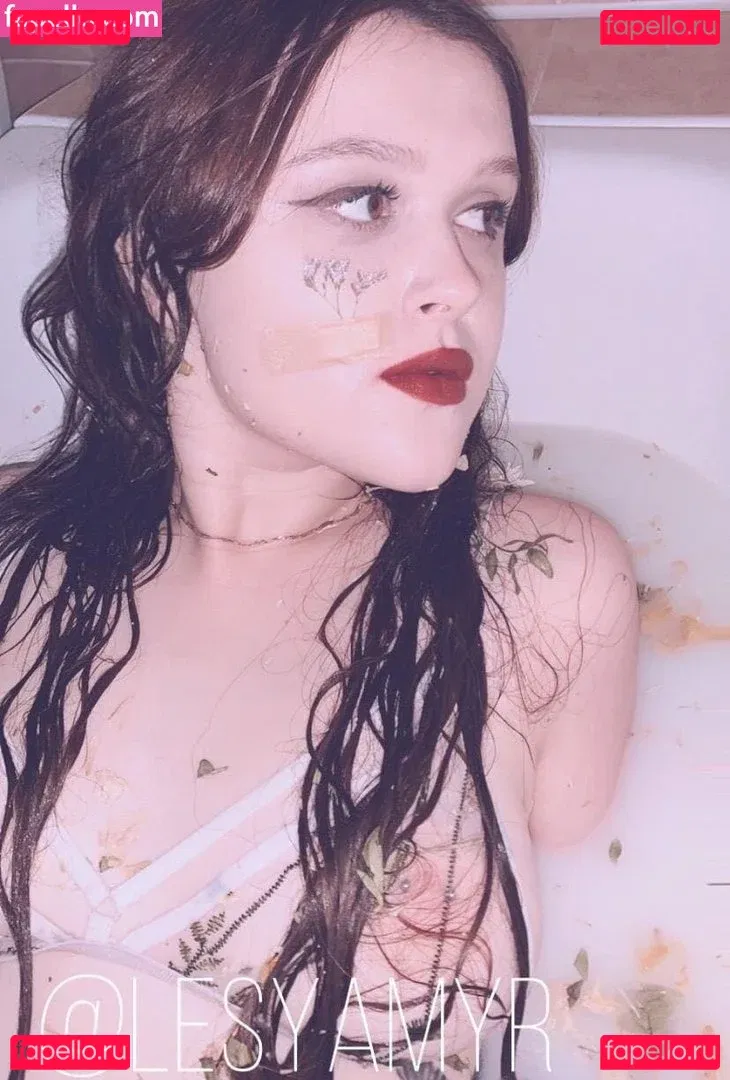 Devochka Askorbinka Onlyfans Photo Gallery 