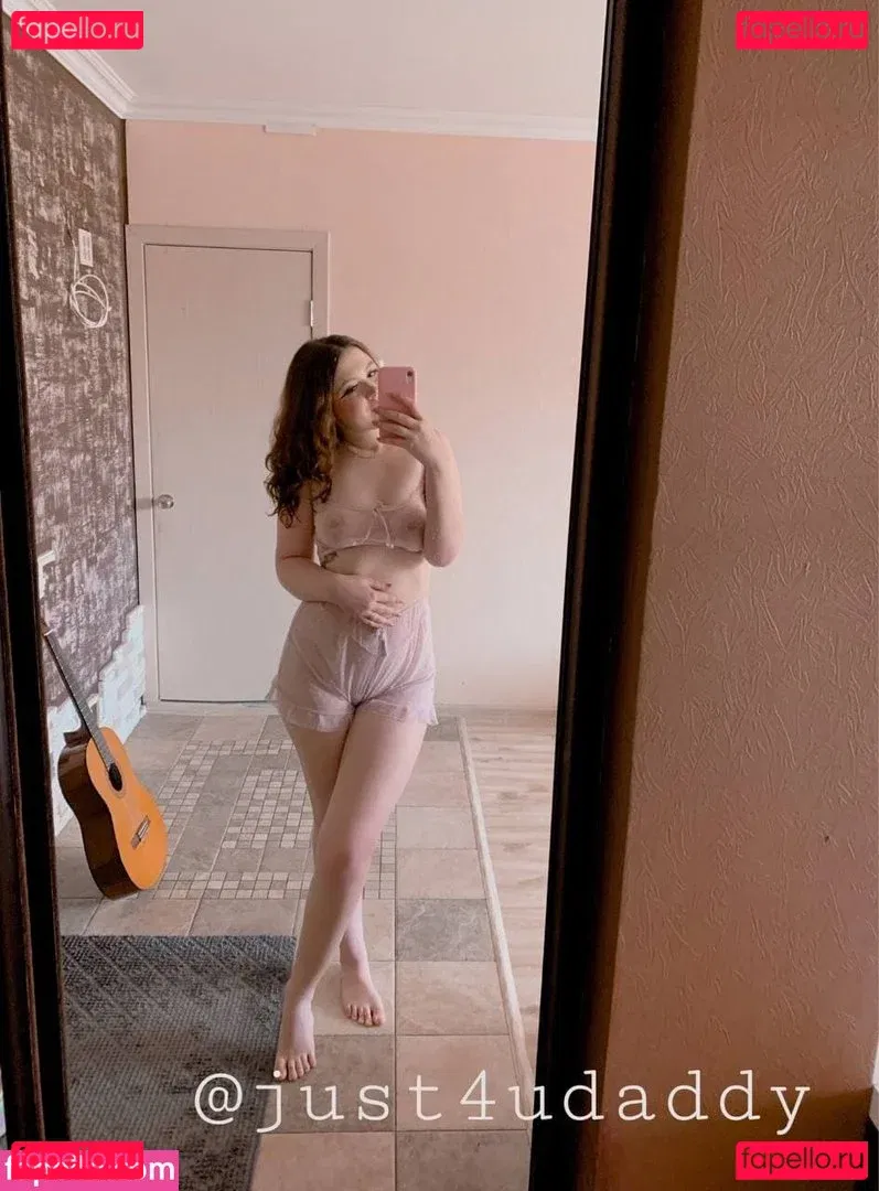 Devochka Askorbinka Onlyfans Photo Gallery 