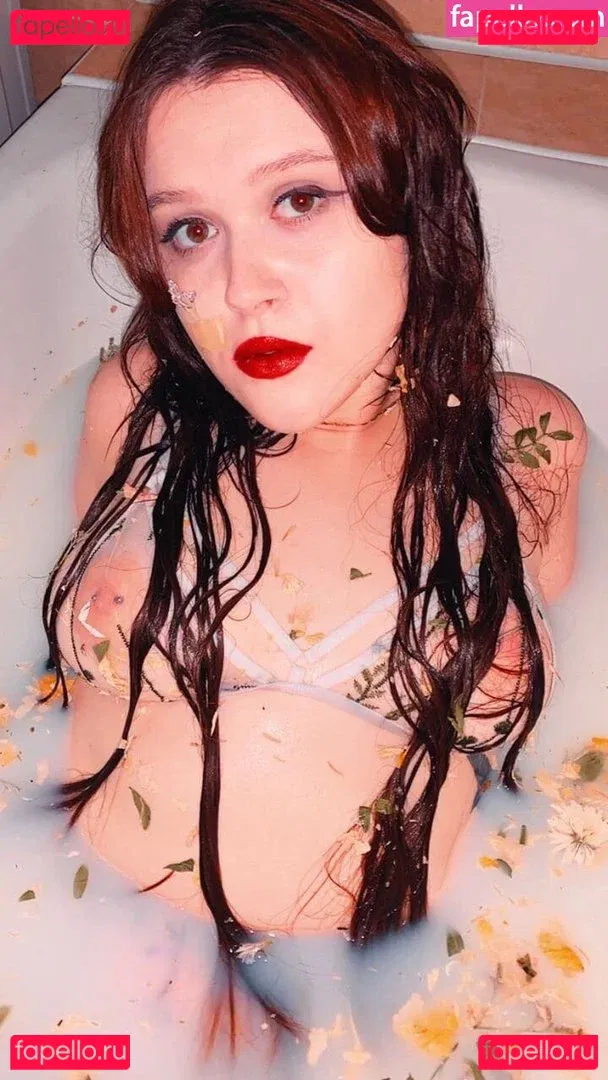 Devochka Askorbinka Onlyfans Photo Gallery 