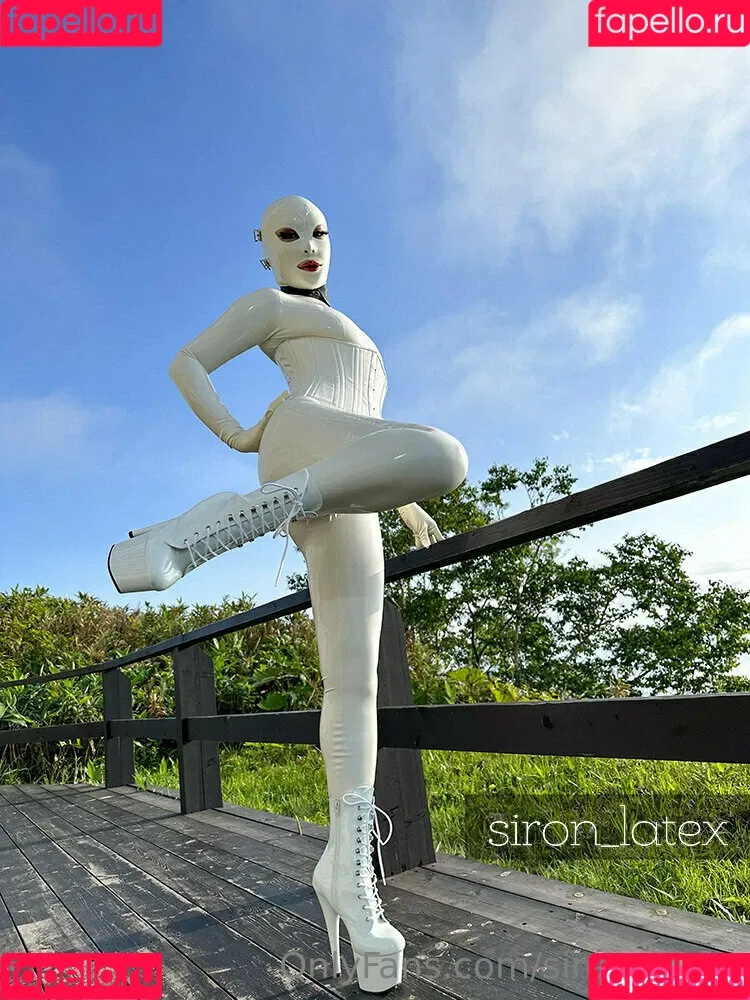 siron_latex Onlyfans Photo Gallery 