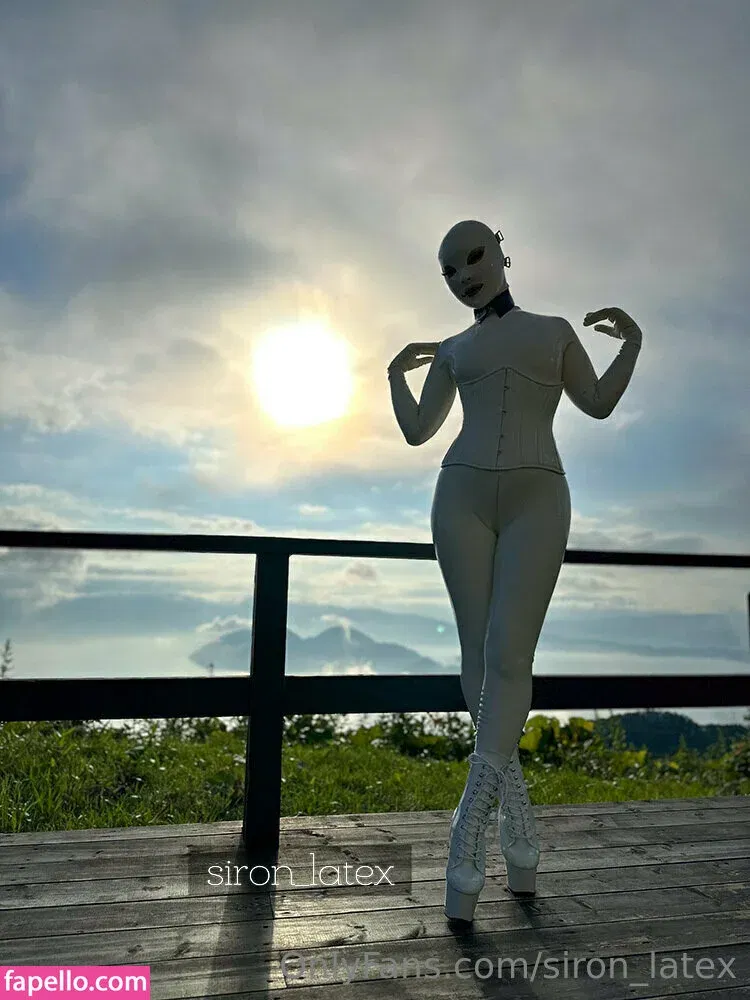 siron_latex Onlyfans Photo Gallery 