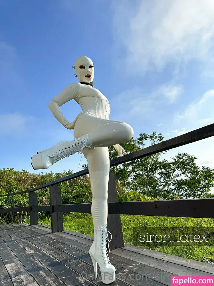 siron_latex Onlyfans Photo Gallery 