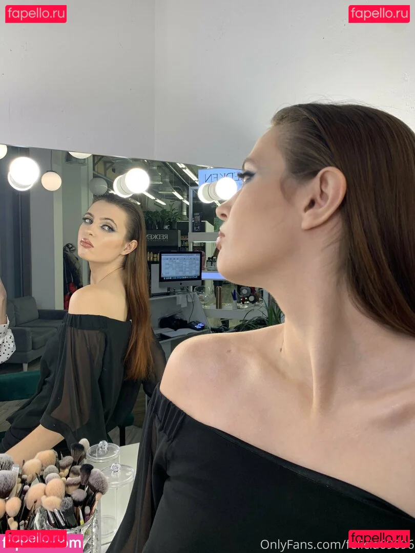 Felicia_Vina Onlyfans Photo Gallery 