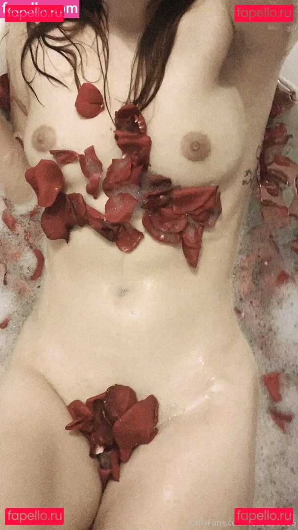 Felicia_Vina Onlyfans Photo Gallery 