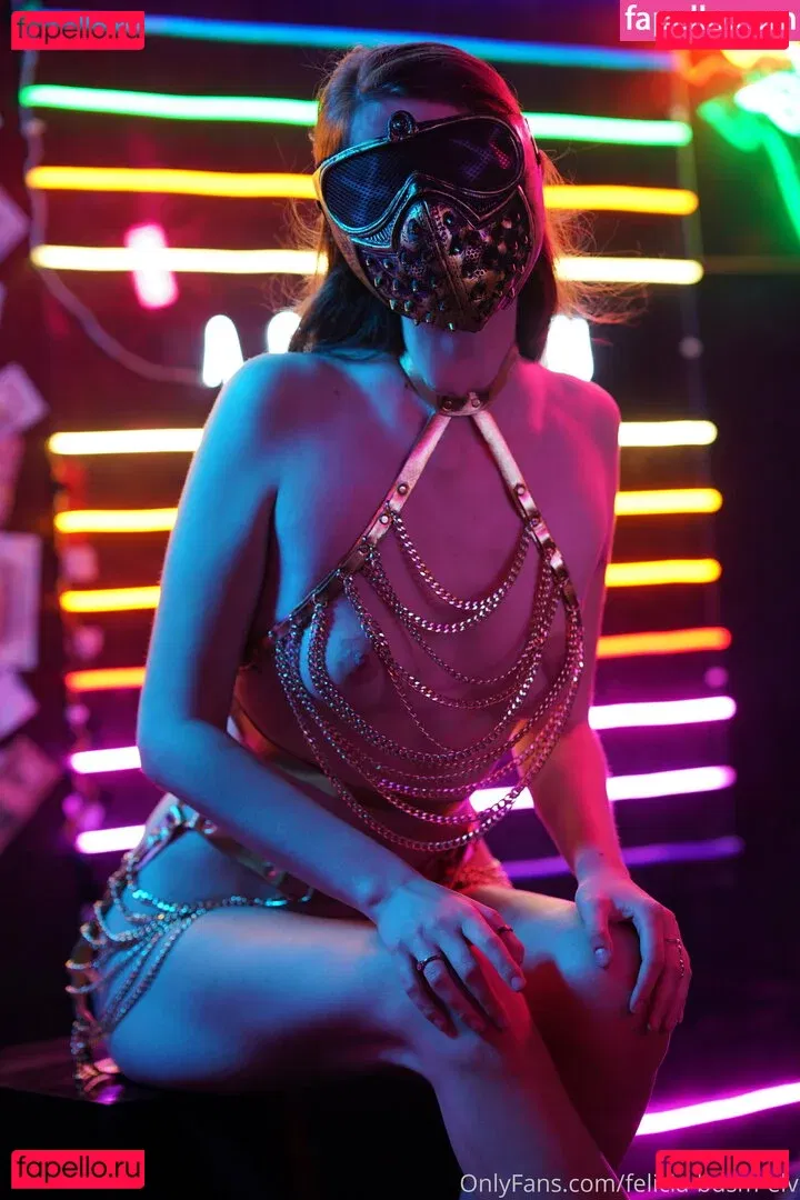 Felicia_Vina Onlyfans Photo Gallery 