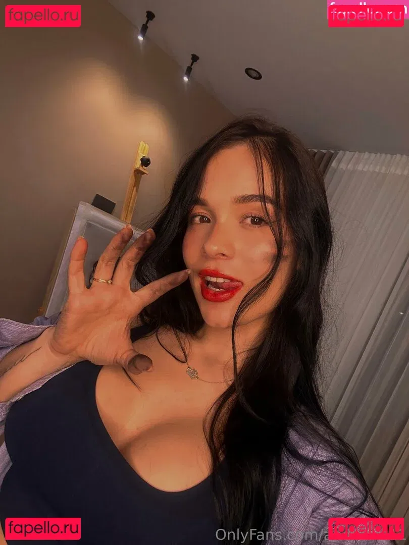 andreaal11 Onlyfans Photo Gallery 