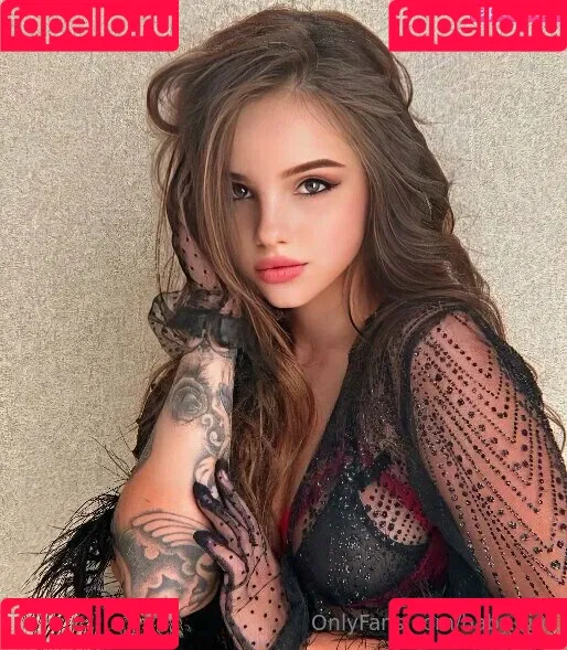 baby.kim Onlyfans Photo Gallery 