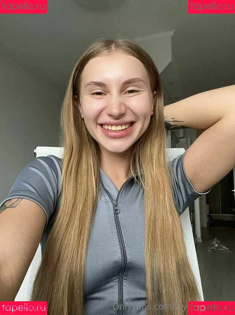 baby.kim Onlyfans Photo Gallery 