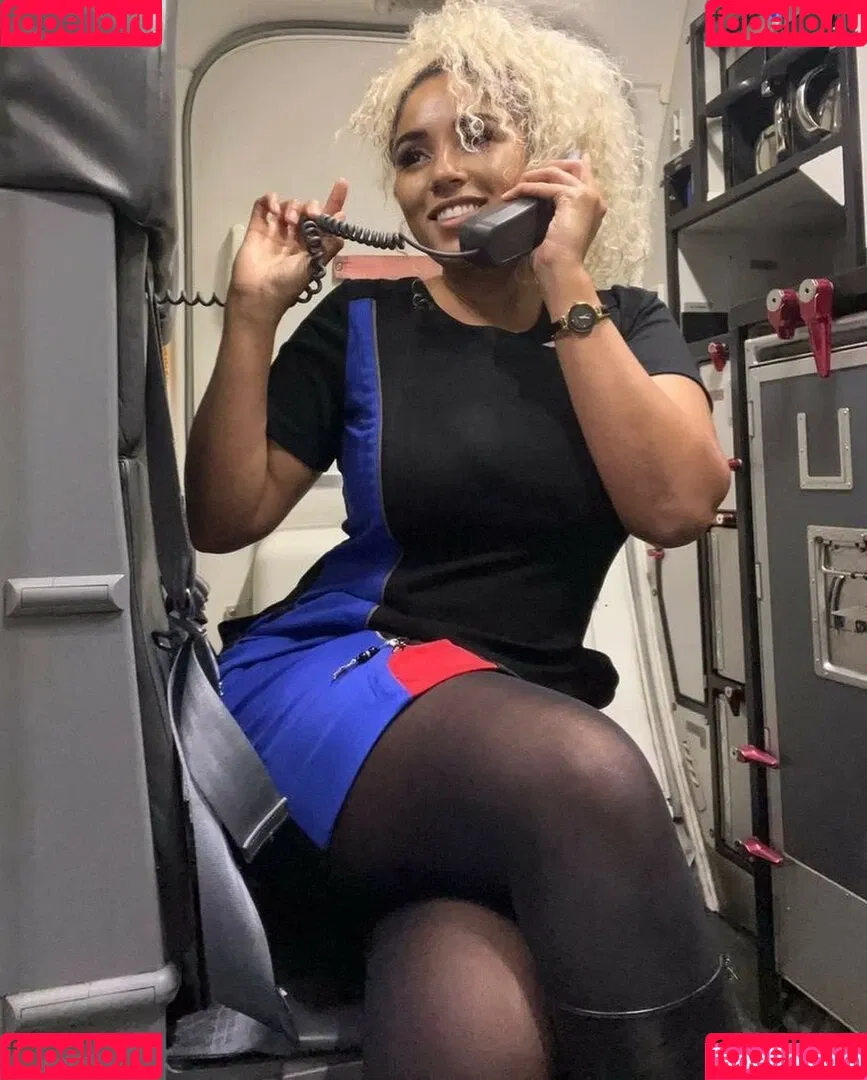 Office Sluts Onlyfans Photo Gallery 