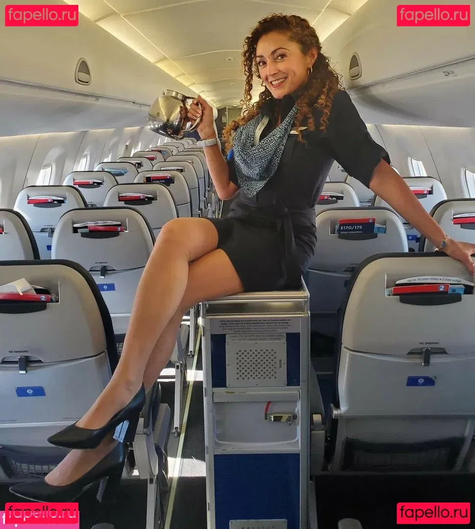 Office Sluts Onlyfans Photo Gallery 