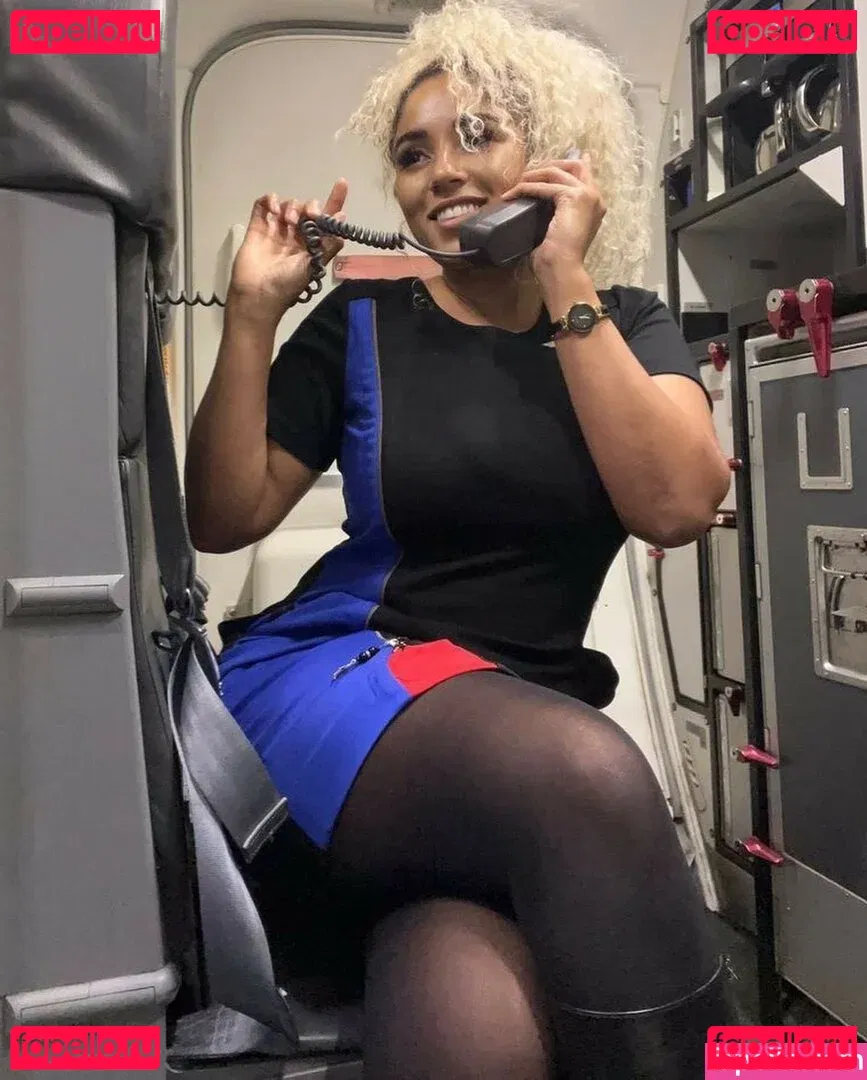 Office Sluts Onlyfans Photo Gallery 