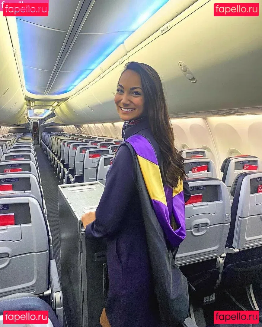 Office Sluts Onlyfans Photo Gallery 