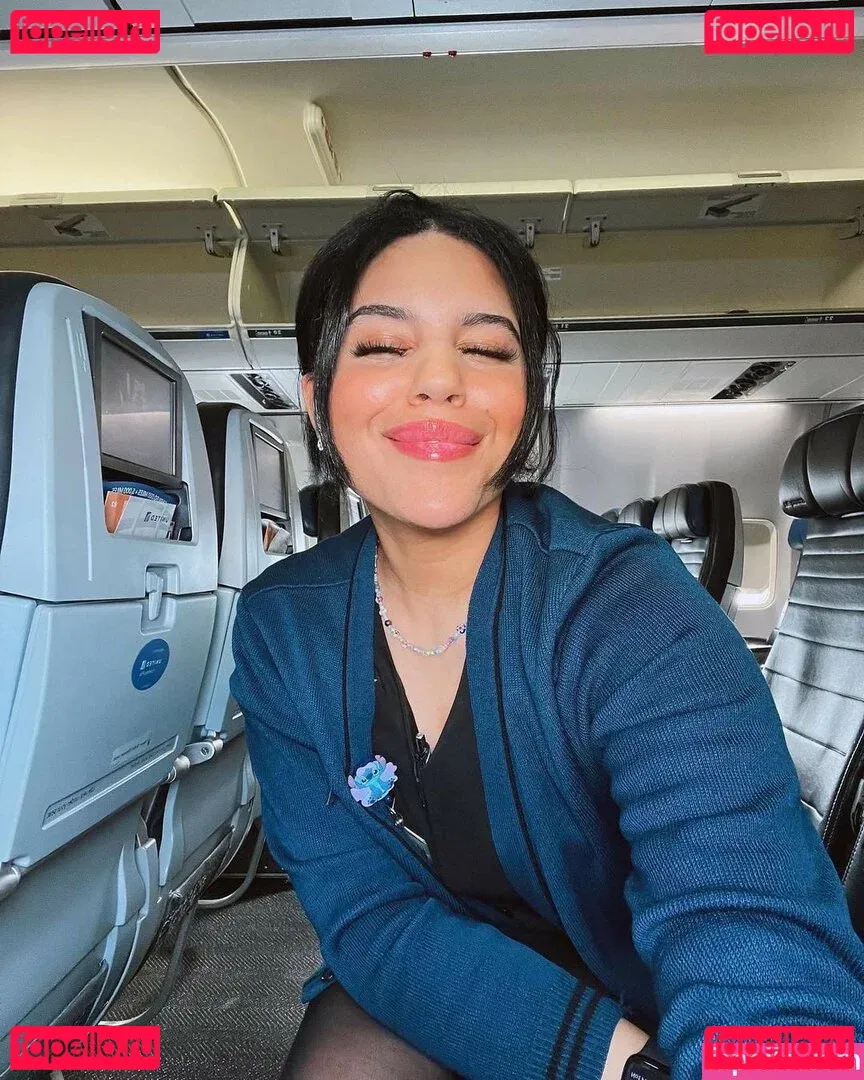 Office Sluts Onlyfans Photo Gallery 