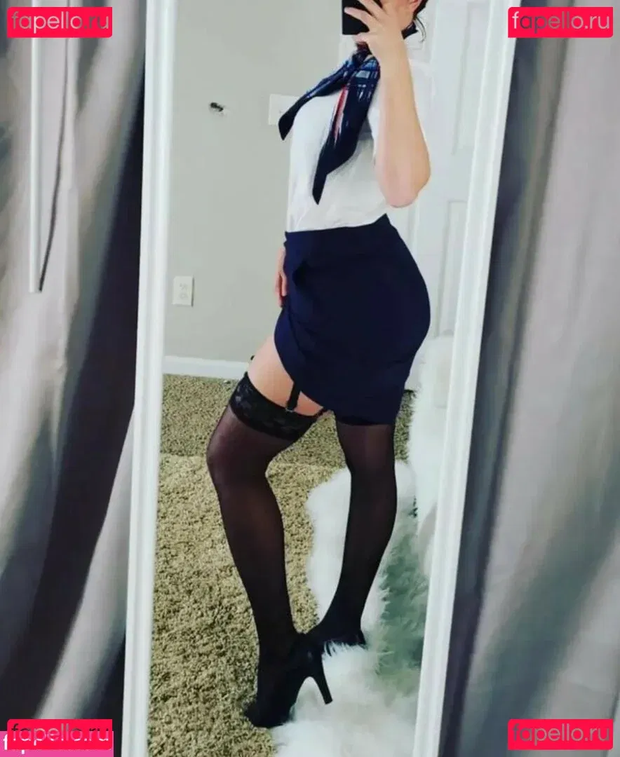 Office Sluts Onlyfans Photo Gallery 