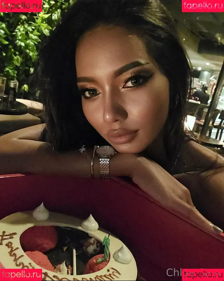 Chloe Saat Onlyfans Photo Gallery 