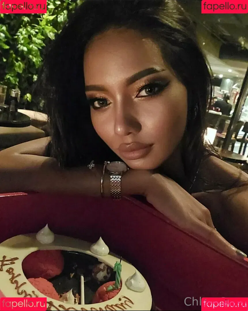 Chloe Saat Onlyfans Photo Gallery 