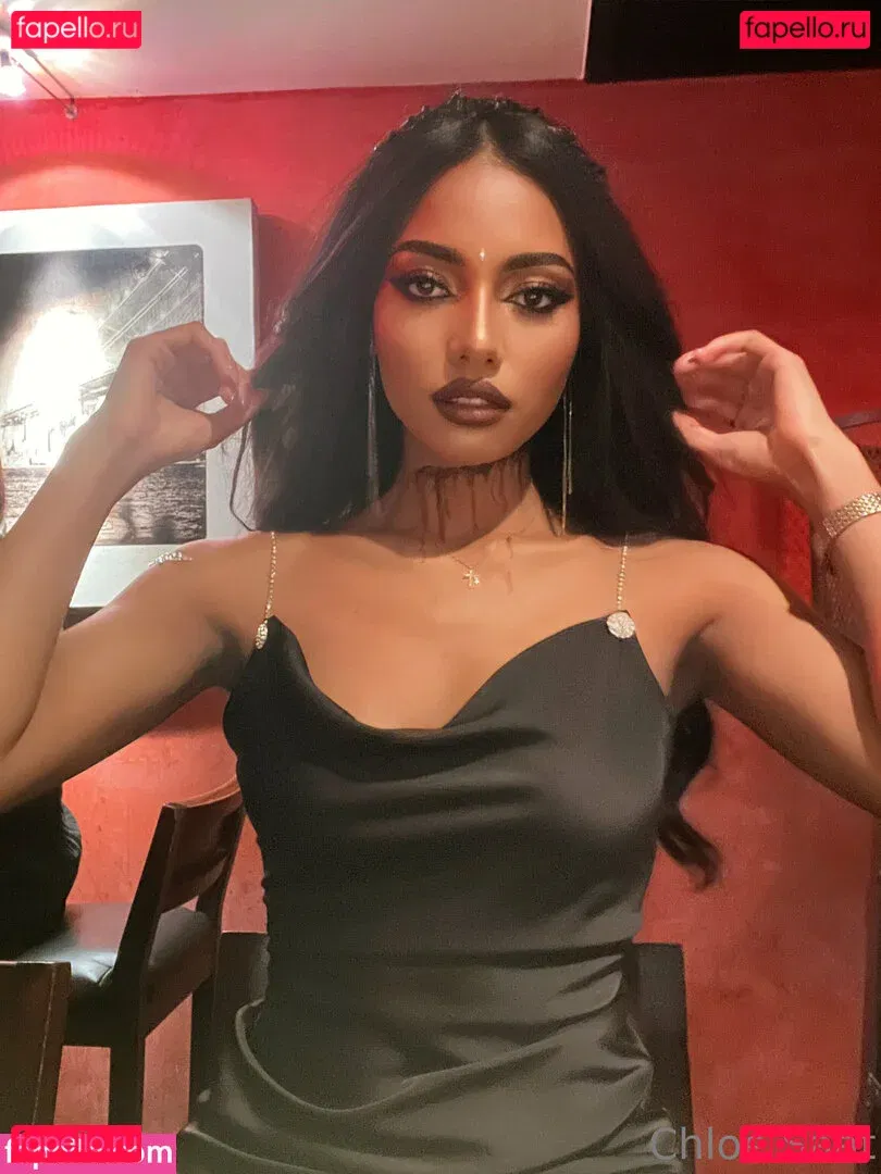 Chloe Saat Onlyfans Photo Gallery 