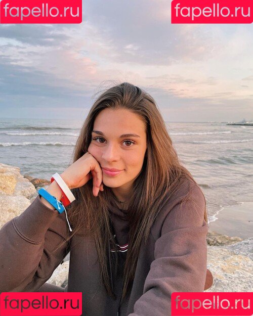 Olivia May Onlyfans Photo Gallery 