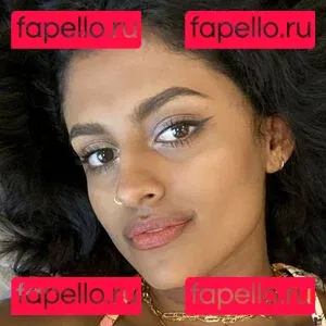 Yamini Nambimadom Onlyfans Photo Gallery 