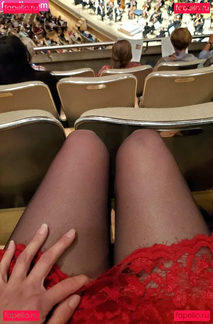 Popruzhinka Onlyfans Photo Gallery 