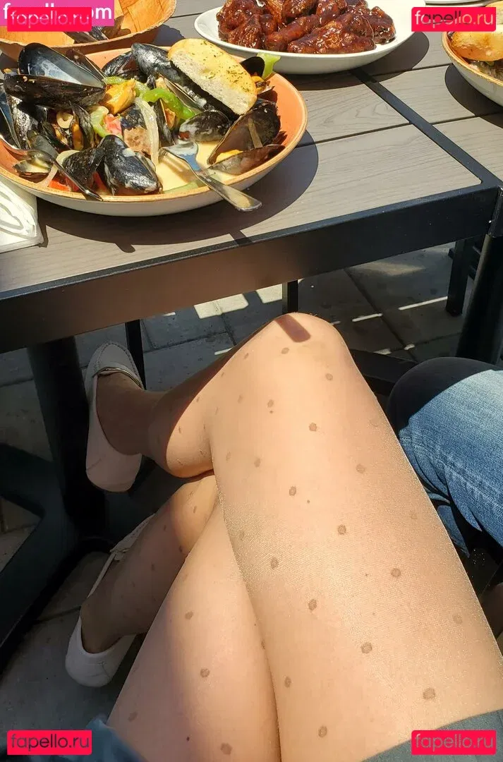 Popruzhinka Onlyfans Photo Gallery 