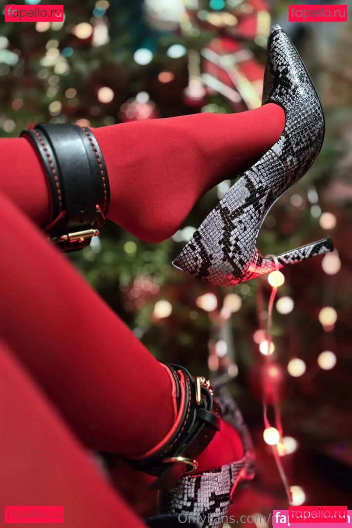 Popruzhinka Onlyfans Photo Gallery 