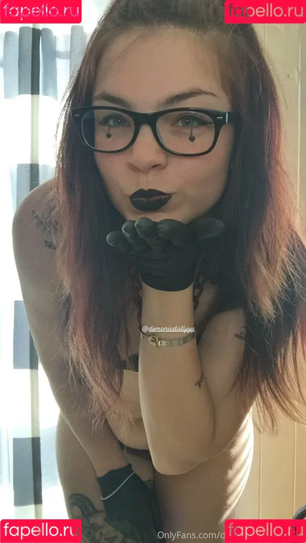 ciricesinssfw Onlyfans Photo Gallery 