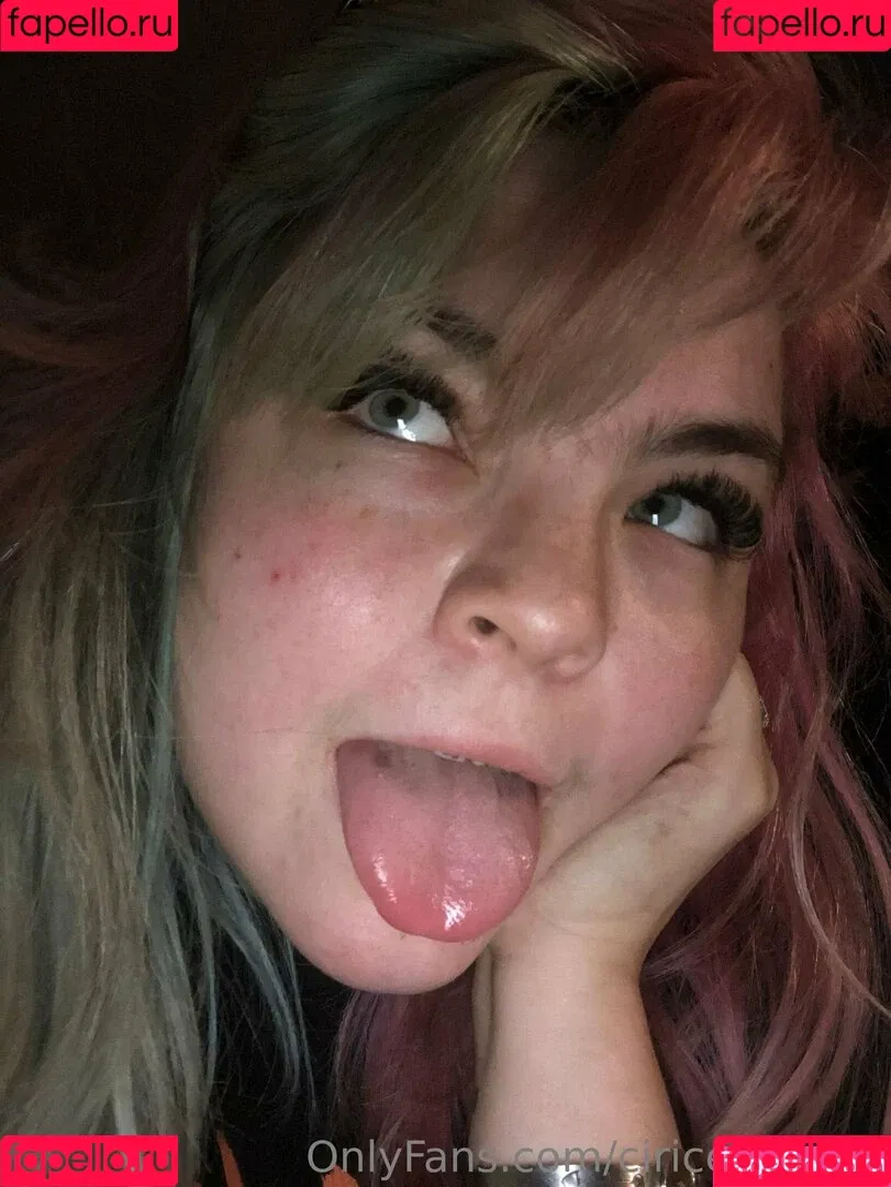 ciricesinssfw Onlyfans Photo Gallery 