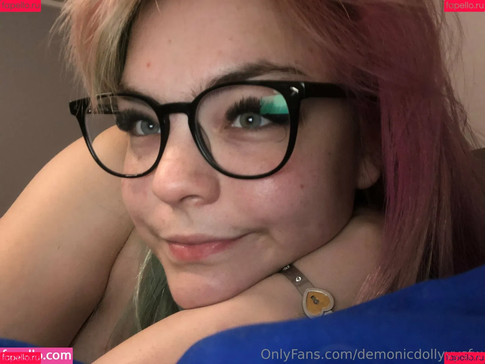ciricesinssfw Onlyfans Photo Gallery 