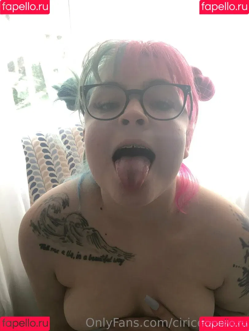 ciricesinssfw Onlyfans Photo Gallery 