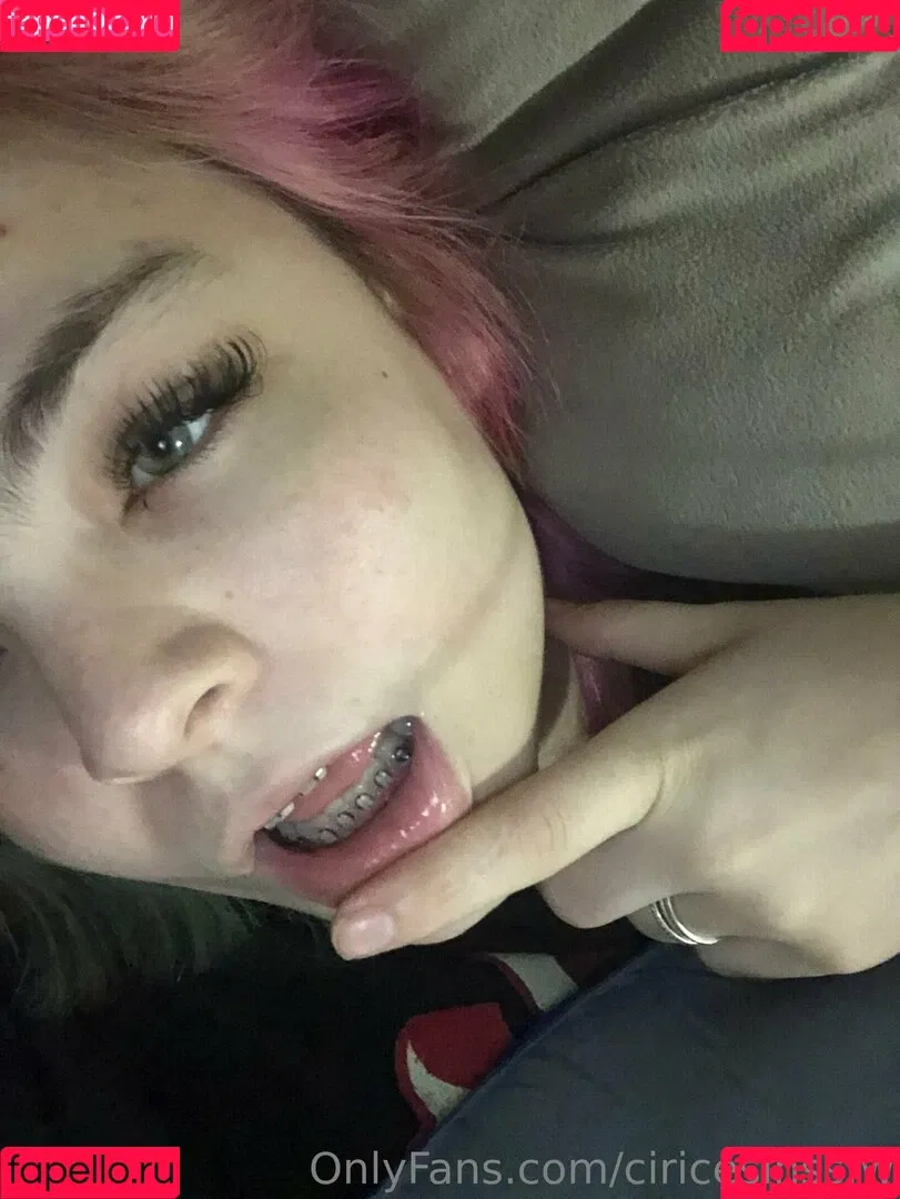 ciricesinssfw Onlyfans Photo Gallery 