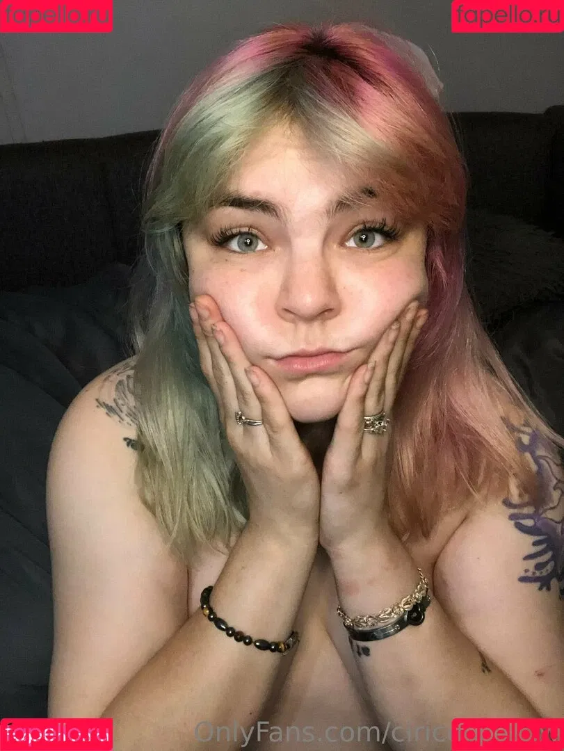 ciricesinssfw Onlyfans Photo Gallery 