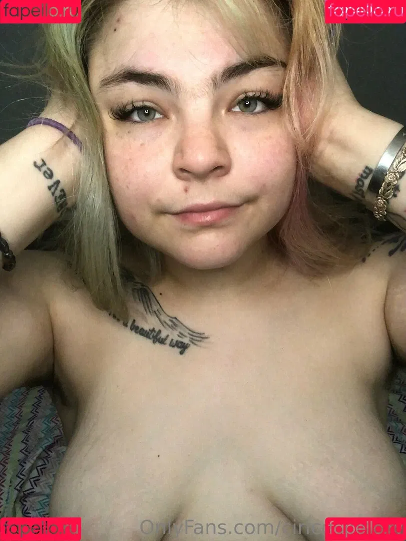 ciricesinssfw Onlyfans Photo Gallery 