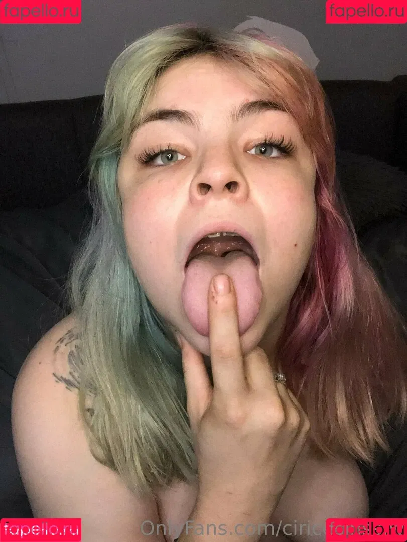 ciricesinssfw Onlyfans Photo Gallery 