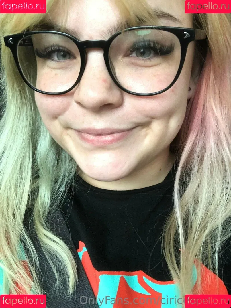 ciricesinssfw Onlyfans Photo Gallery 
