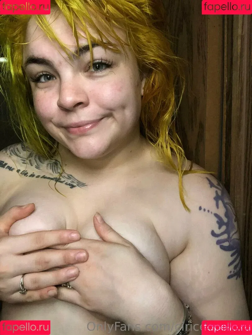 ciricesinssfw Onlyfans Photo Gallery 