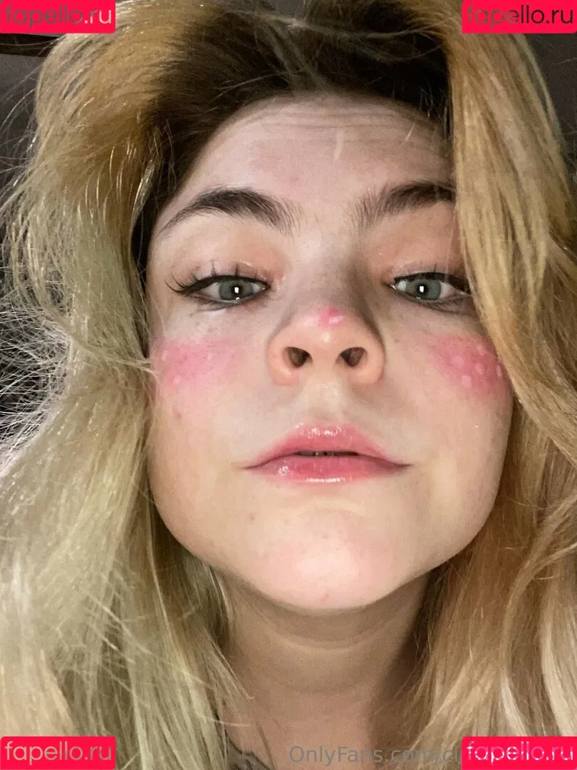 ciricesinssfw Onlyfans Photo Gallery 