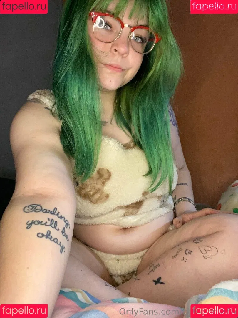 ciricesinssfw Onlyfans Photo Gallery 