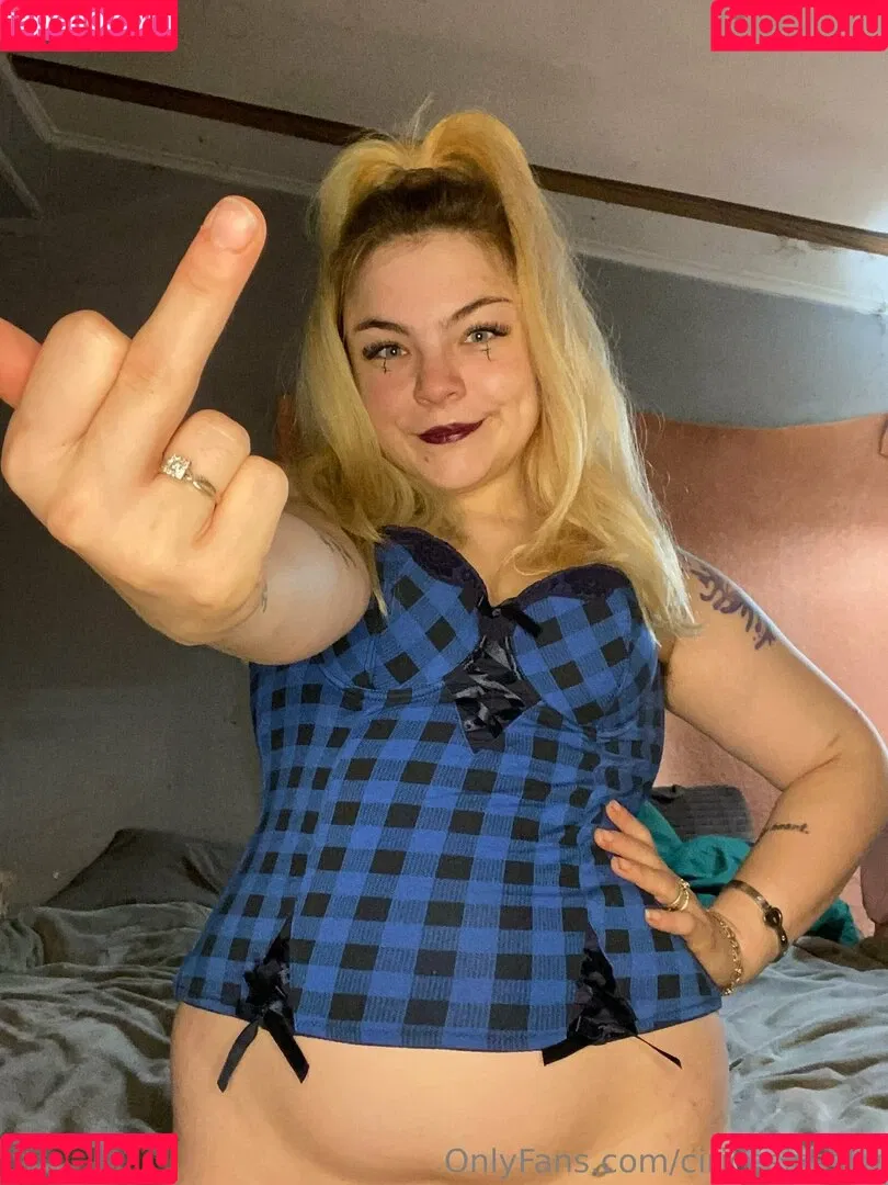 ciricesinssfw Onlyfans Photo Gallery 