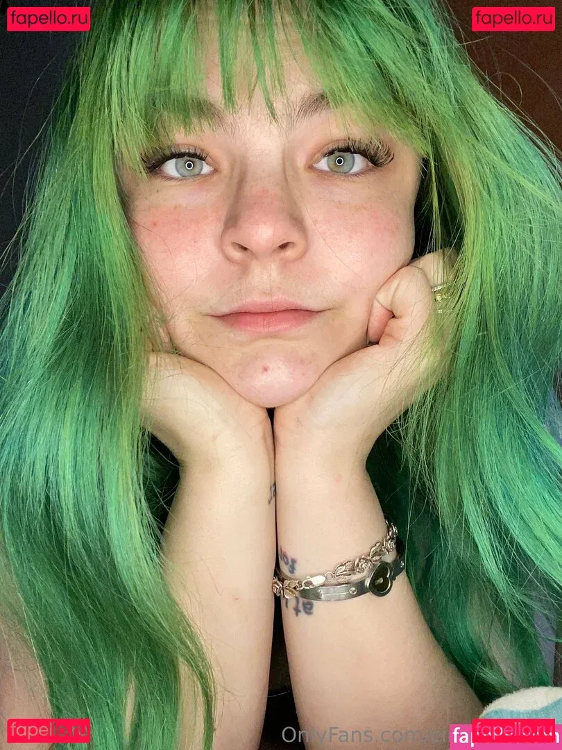 ciricesinssfw Onlyfans Photo Gallery 