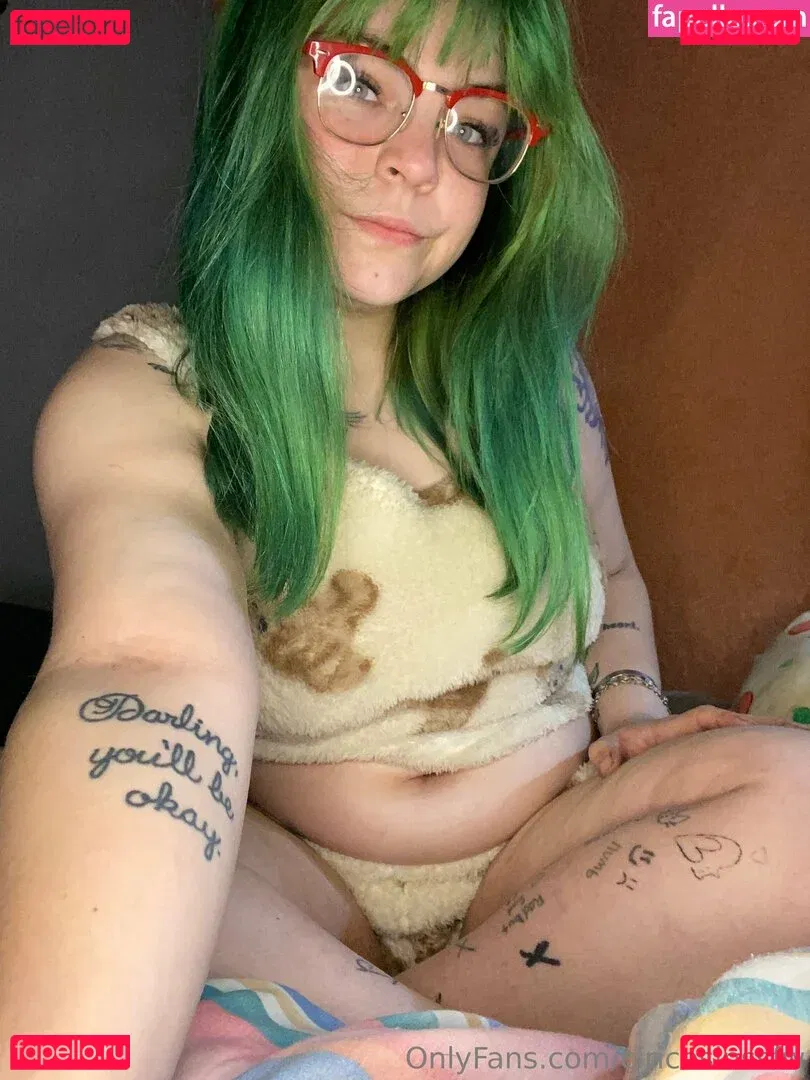 ciricesinssfw Onlyfans Photo Gallery 